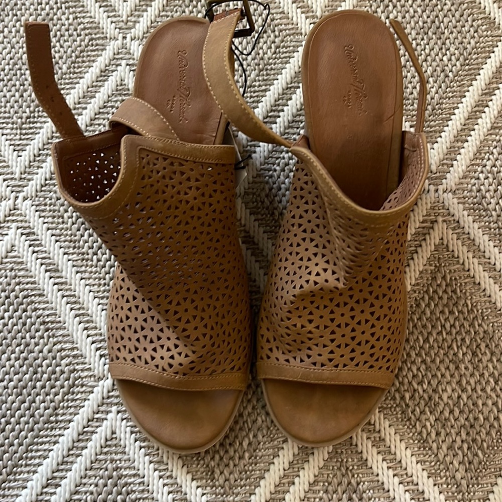 Never been worn